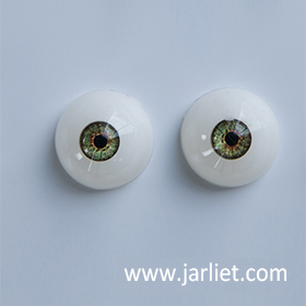 Jarliet-草緑の目